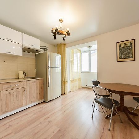 New Appartment Near Kyiv Airport Ngoại thất bức ảnh
