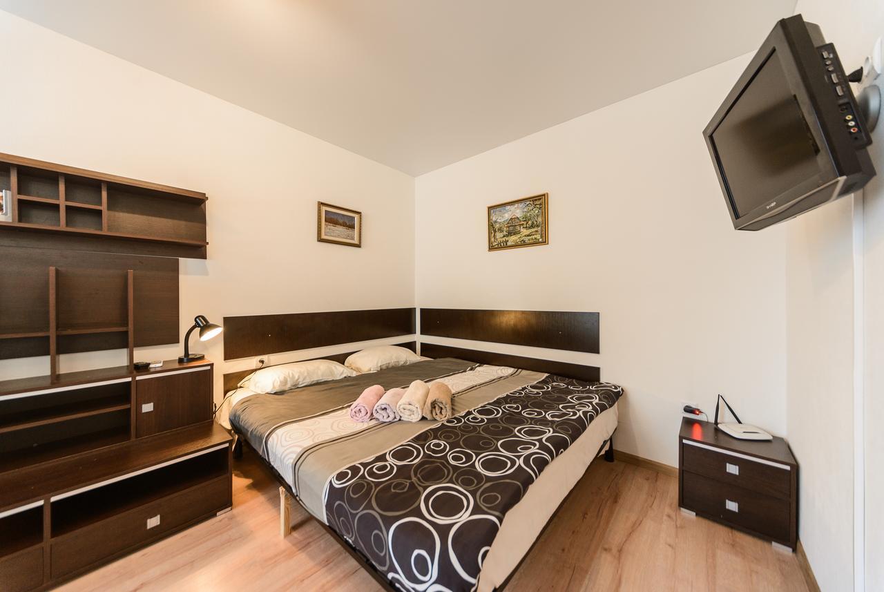 New Appartment Near Kyiv Airport Ngoại thất bức ảnh