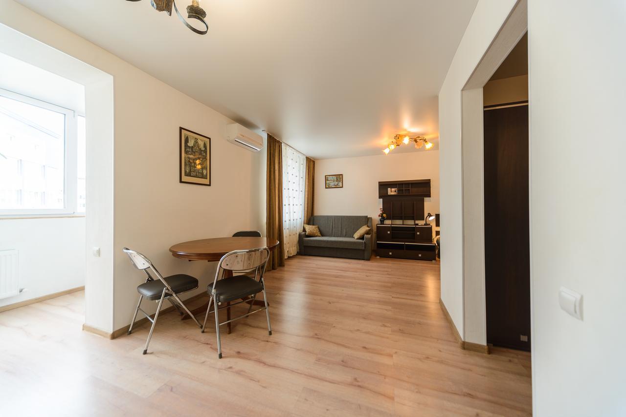 New Appartment Near Kyiv Airport Ngoại thất bức ảnh